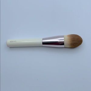 La mer foundation brush